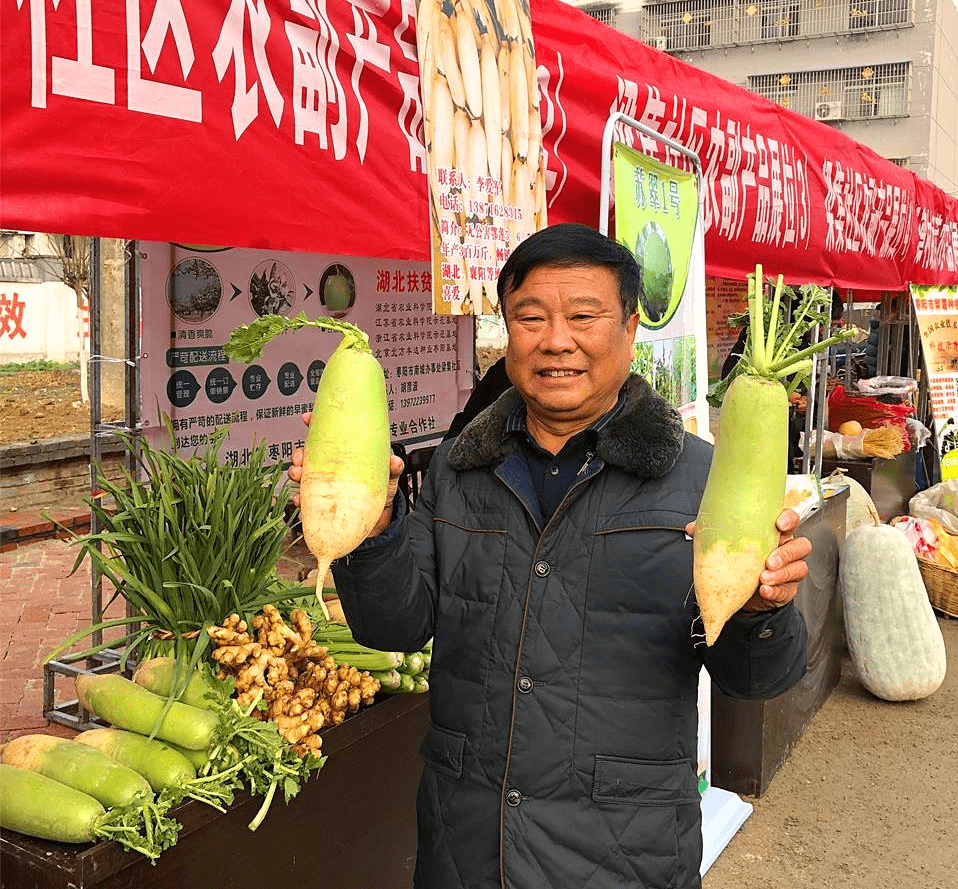 梁家庄社区居委会领导团队全新亮相，展望未来发展之路